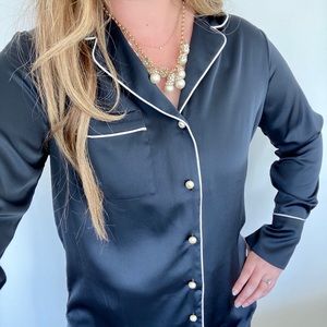 Banana Republic Pajama Style Blouse